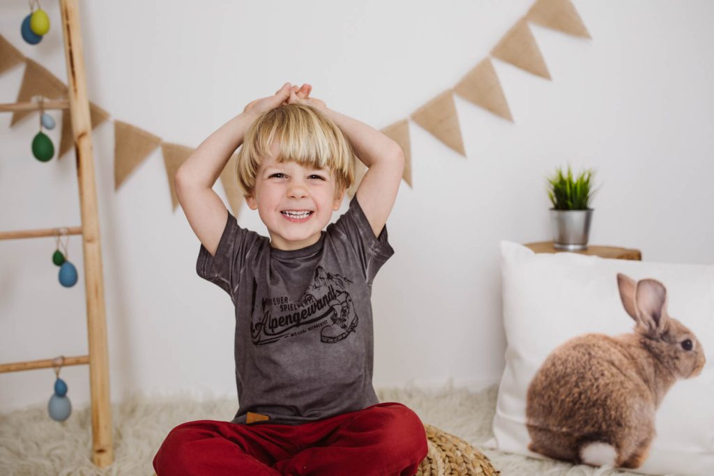 Natürliche Kindergartenfotos Fotograf Weilheim