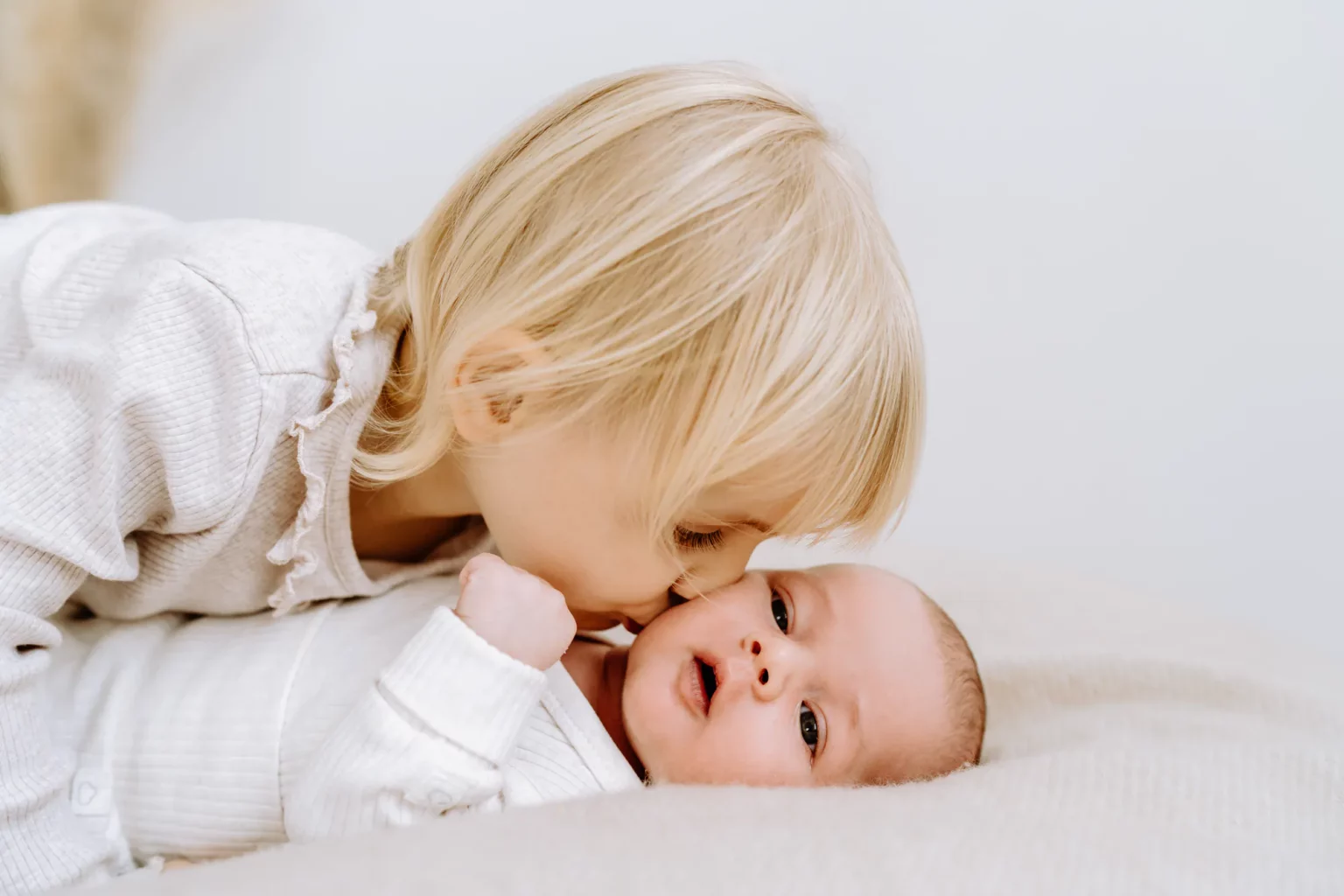 Professionelle Babyfotos im Fotostudio in Weilheim