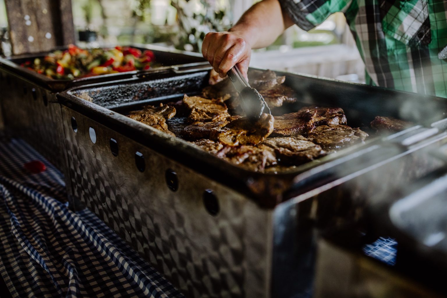 Catering für die Hochzeit im Garten