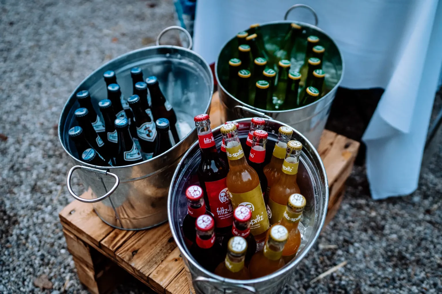 Catering bei einer Hochzeitsfeier im Englischen Garten in München